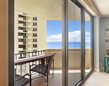 2800 N Ocean Drive - Photo Thumbnail 4