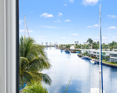 516 Hendricks Isle - Photo Thumbnail 28