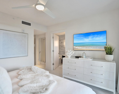 3030 N Ocean Boulevard - Photo Thumbnail 27