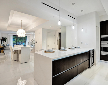 3030 N Ocean Boulevard - Photo Thumbnail 12