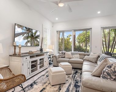 503 Resort Lane - Photo Thumbnail 6