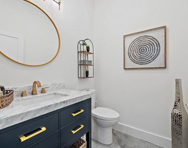 503 Resort Lane - Photo Thumbnail 2