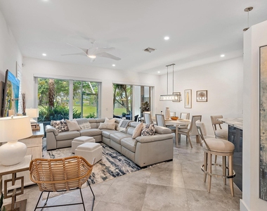 503 Resort Lane - Photo Thumbnail 5