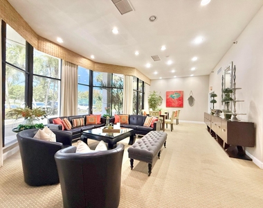 176 Helios Drive - Photo Thumbnail 26