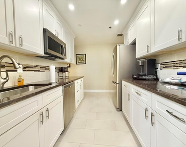 176 Helios Drive - Photo Thumbnail 29