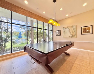 176 Helios Drive - Photo Thumbnail 28
