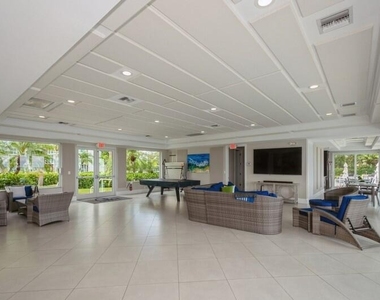 333 Ne 21st Avenue - Photo Thumbnail 8