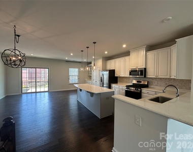 3612 Speer Boulevard - Photo Thumbnail 3