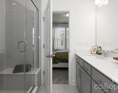 2635 W Trade Street - Photo Thumbnail 14