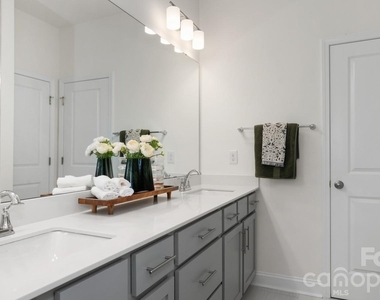 2635 W Trade Street - Photo Thumbnail 13
