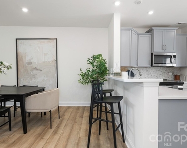 2635 W Trade Street - Photo Thumbnail 4