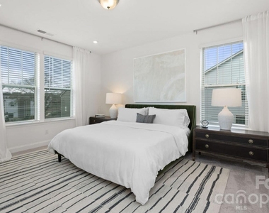 2635 W Trade Street - Photo Thumbnail 10
