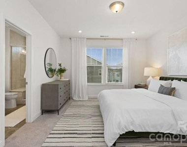 2635 W Trade Street - Photo Thumbnail 9