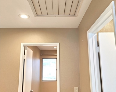 6953 Saddleback Place - Photo Thumbnail 34