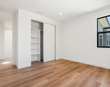 2821 Los Robles Road - Photo Thumbnail 62