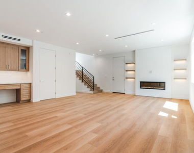 2821 Los Robles Road - Photo Thumbnail 9