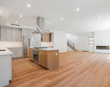 2821 Los Robles Road - Photo Thumbnail 7