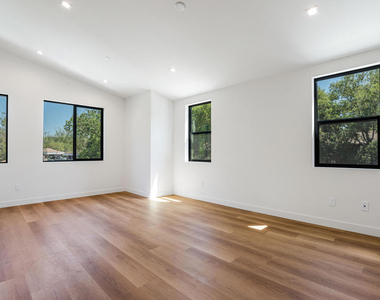 2821 Los Robles Road - Photo Thumbnail 25