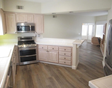 4143 Andros Way - Photo Thumbnail 11