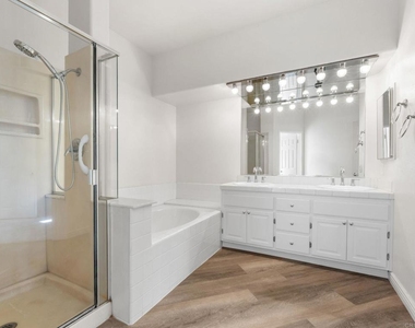 4143 Andros Way - Photo Thumbnail 27