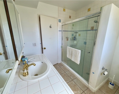 251 Lower Cliff - Photo Thumbnail 8