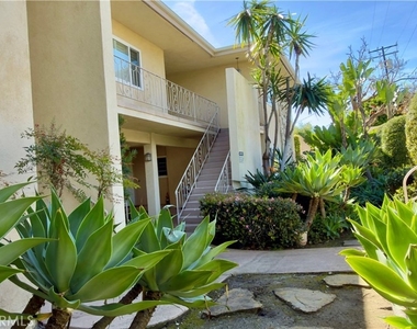 251 Lower Cliff - Photo Thumbnail 2