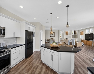 214 Avenida Montalvo - Photo Thumbnail 13