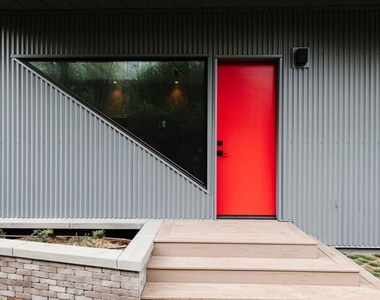 340 Indiana Ave - Photo Thumbnail 2