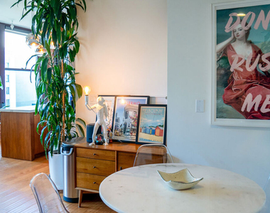 460 S Spring Street - Photo Thumbnail 8