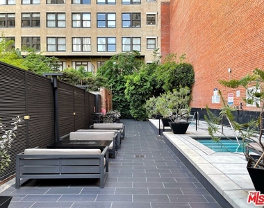 460 S Spring Street - Photo Thumbnail 40