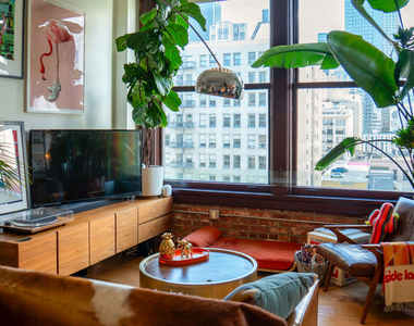 460 S Spring Street - Photo Thumbnail 32