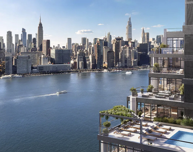 16 Dupont Street - Photo Thumbnail 8