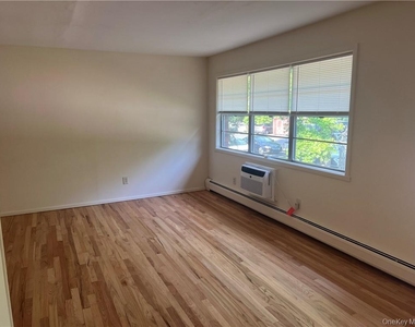 65 Curie Road - Photo Thumbnail 6