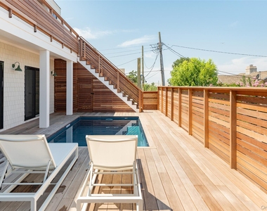 319 Wilmot Road - Photo Thumbnail 39