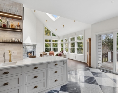 4 Glynn Drive - Photo Thumbnail 6