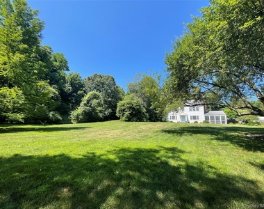 6 Beech Hill Road - Photo Thumbnail 16