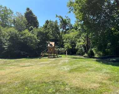 6 Beech Hill Road - Photo Thumbnail 15