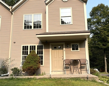 215 Rabbit Run - Photo Thumbnail 1