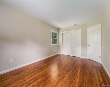 3 Flower Lane - Photo Thumbnail 12
