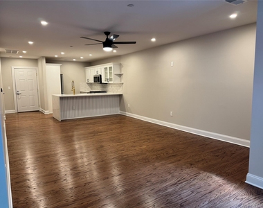 3111 Leeward Drive - Photo Thumbnail 3