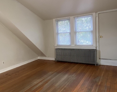 18 Lily Street - Photo Thumbnail 11