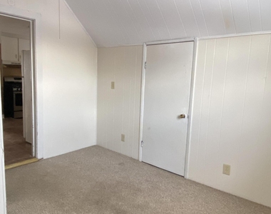 18 Lily Street - Photo Thumbnail 7
