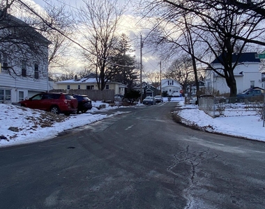 18 Lily Street - Photo Thumbnail 3