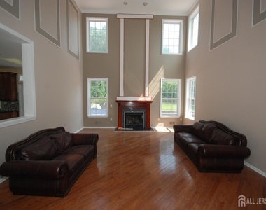 41 Fritz Drive - Photo Thumbnail 13