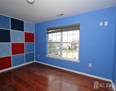 41 Fritz Drive - Photo Thumbnail 18