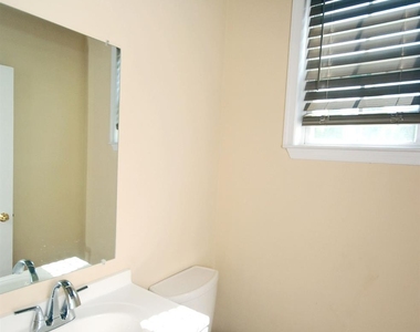 41 Fritz Drive - Photo Thumbnail 20