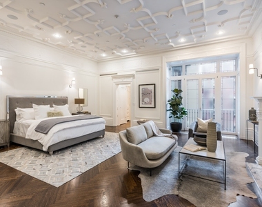 15 W 68th Street - Photo Thumbnail 4