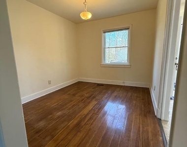 9253 Dahlgren Road - Photo Thumbnail 8