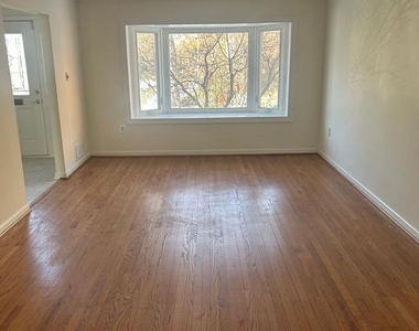 3301 Spring Lane - Photo Thumbnail 2
