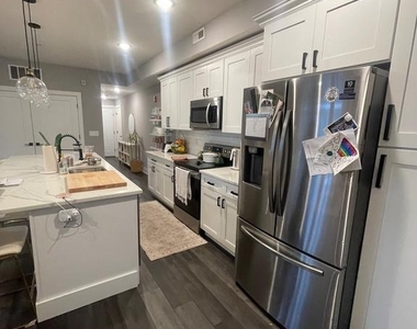 4007 Ridge - Photo Thumbnail 7